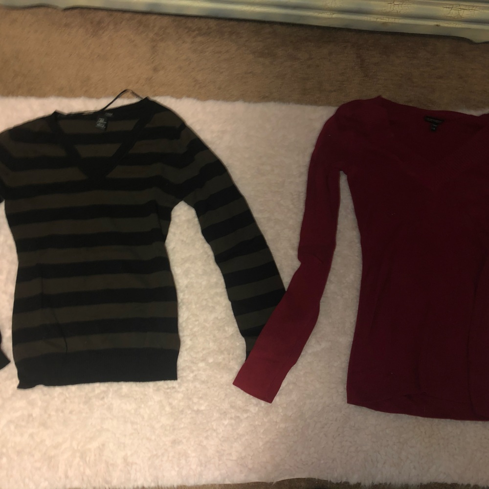 sweater bundle (8) - Picture 12 of 15